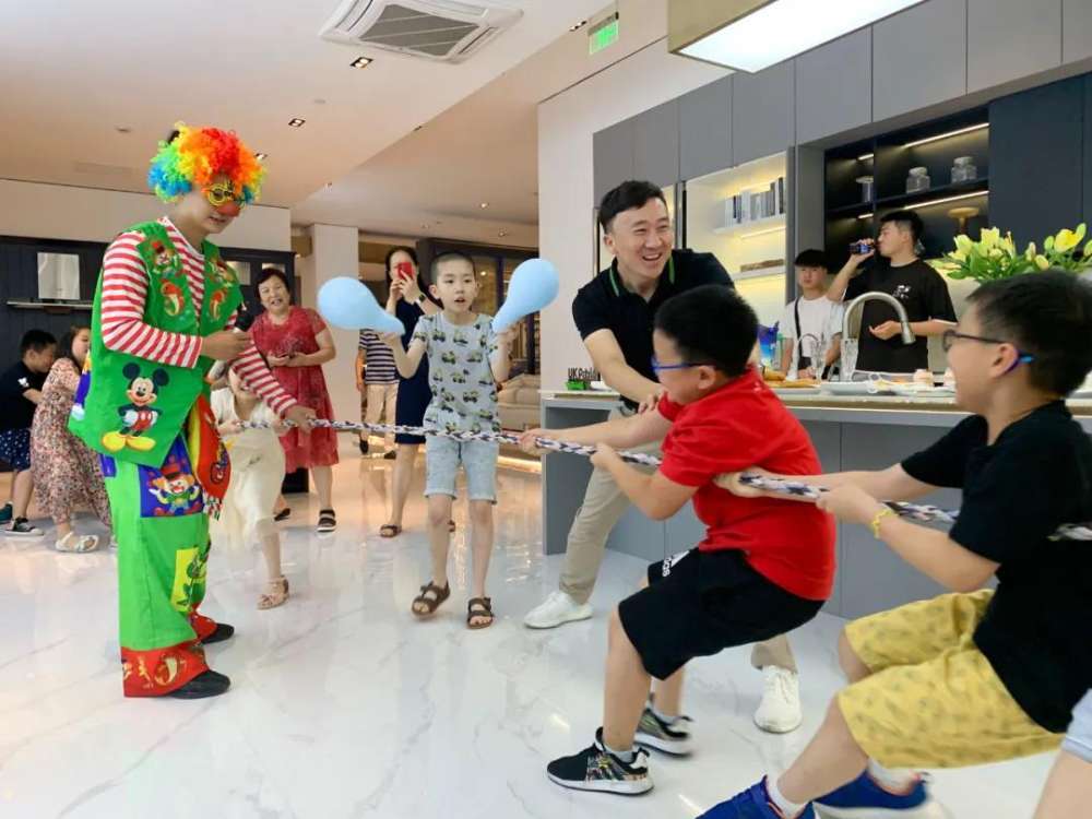 帕布勒不銹鋼廚柜：不止是廚柜，更是兒童樂園